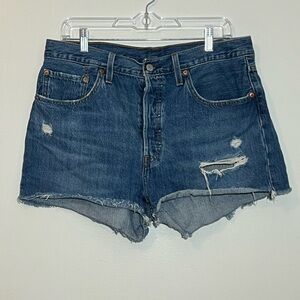 Levi’s Denim Distressed Women Shorts